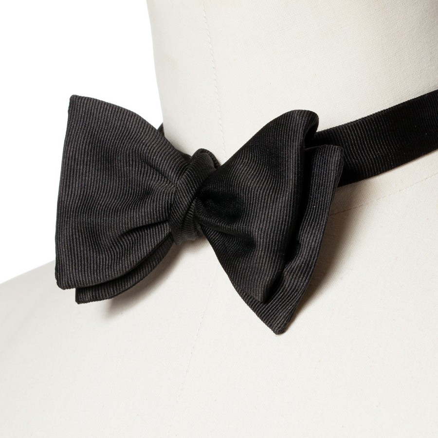 Ties | Cesare Attolini Tied Black Bow Tie Made Of Pure Silk